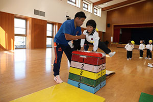 体操教室　ー跳び箱ー　ひまわり