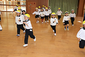 体操教室　ー跳び箱ー　ひまわり