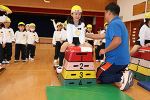 体操教室　ー跳び箱ー　ひまわり
