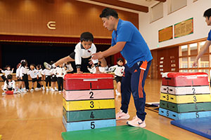 体操教室　ー跳び箱ー　さくら