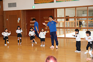 体操教室　ー跳び箱ー　さくら