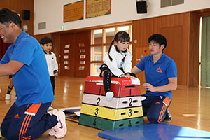 体操教室　ー跳び箱ー　さくら