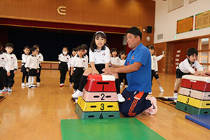 体操教室　ー跳び箱ー　たんぽぽ