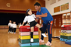 体操教室　ー跳び箱ー　たんぽぽ