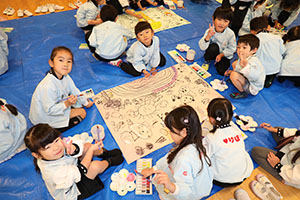 みんなの絵が完成しました　すみれ・A