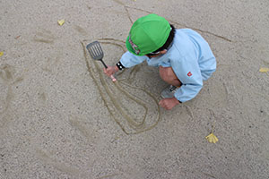 園庭でペインティングごっこ　B・C（うさぎ）