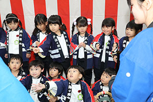 もちつき大会　うさぎ・りす・ことり 　NO．1