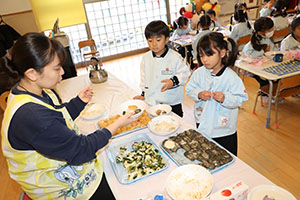 もちつき大会　年中組　NO.2