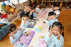 もちつき大会　年中組　NO.2