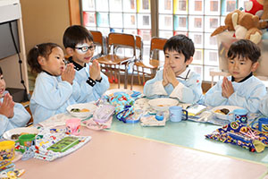 もちつき大会　年中組　NO.2