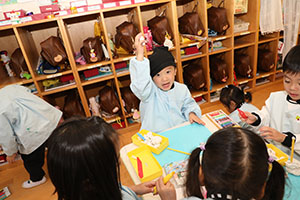 クリスマスツリーの制作　ぱんだ