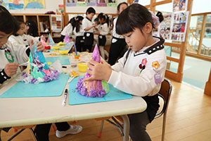 クリスマスの帽子の制作　A