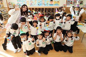 クリスマスの帽子の制作　A