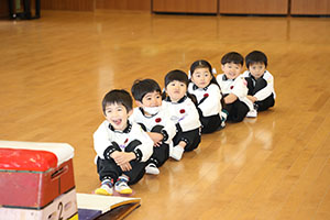 体操教室　ー跳び箱ー　すみれ