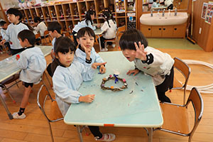 クリスマスリースの制作✨　E