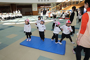 新しいうんていが届きました☆