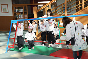 新しいうんていが届きました☆