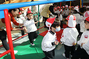 新しいうんていが届きました☆