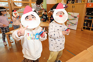 サンタさんに変身🎅　ぺんぎん