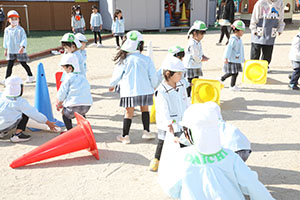 コーンで楽しい運動遊び　ことり・こあら