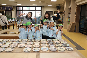 陶芸教室　楽しかったね　年長A・B　NO．2