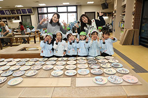 陶芸教室　楽しかったね　年長A・B　NO．2