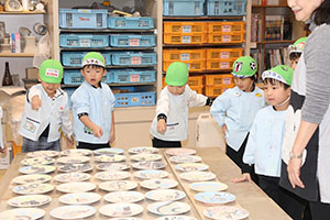 陶芸教室　楽しかったね　年長A・B　NO．2