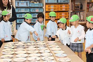 陶芸教室　楽しかったね　年長A・B　NO．2