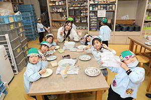 陶芸教室　楽しかったね　年長A・B　NO．2