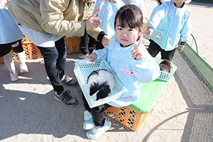 ふれあい動物園　たのしかったね　年少組