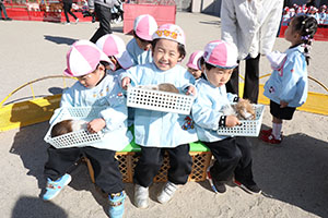 ふれあい動物園　たのしかったね　年少組