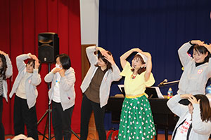 ふれあいコンサート エンゼルキッズクラブ・2歳児クラス