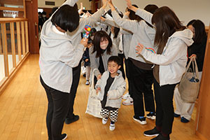 ふれあいコンサート エンゼルキッズクラブ・2歳児クラス