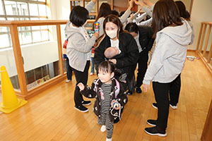 ふれあいコンサート エンゼルキッズクラブ・2歳児クラス