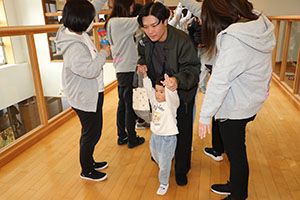 ふれあいコンサート エンゼルキッズクラブ・2歳児クラス