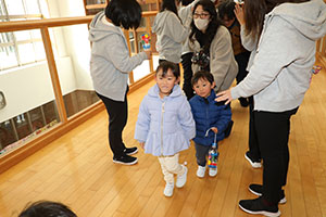 ふれあいコンサート エンゼルキッズクラブ・2歳児クラス