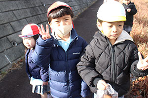 お散歩へでかけました　りす・ぱんだ