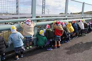 お散歩へでかけました　りす・ぱんだ