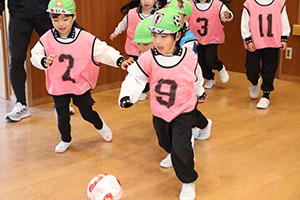 ヴィアティン三重　サッカー教室が開かれました　A・B