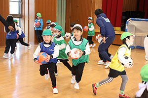 ヴィアティン三重　サッカー教室が開かれました　A・B