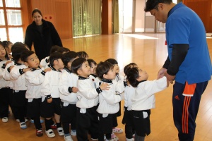 体操教室 　ー跳び箱ー　こあら