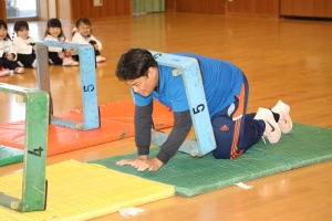 体操教室 　ー跳び箱ー　こあら