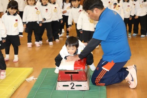 体操教室 　ー跳び箱ー　ぱんだ