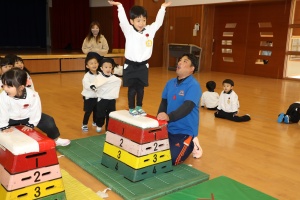 体操教室 　ー跳び箱ー　ぱんだ