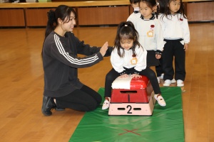 体操教室 　ー跳び箱ー　きりん