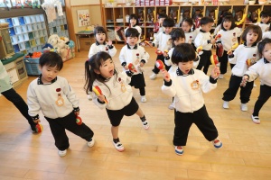 楽器で遊びました🎵　きりん