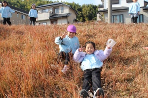 お散歩たのしかったね　ばら・C