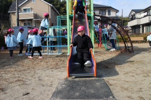 お散歩たのしかったね　ばら・C