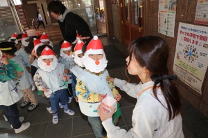 サンタさんに変身！🎅　ひよこ