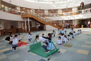 鉄棒頑張っています　こあら